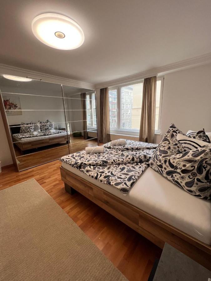 Monterey Apartment Vienna Esterno foto