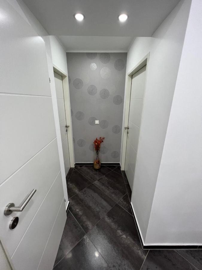 Monterey Apartment Vienna Esterno foto